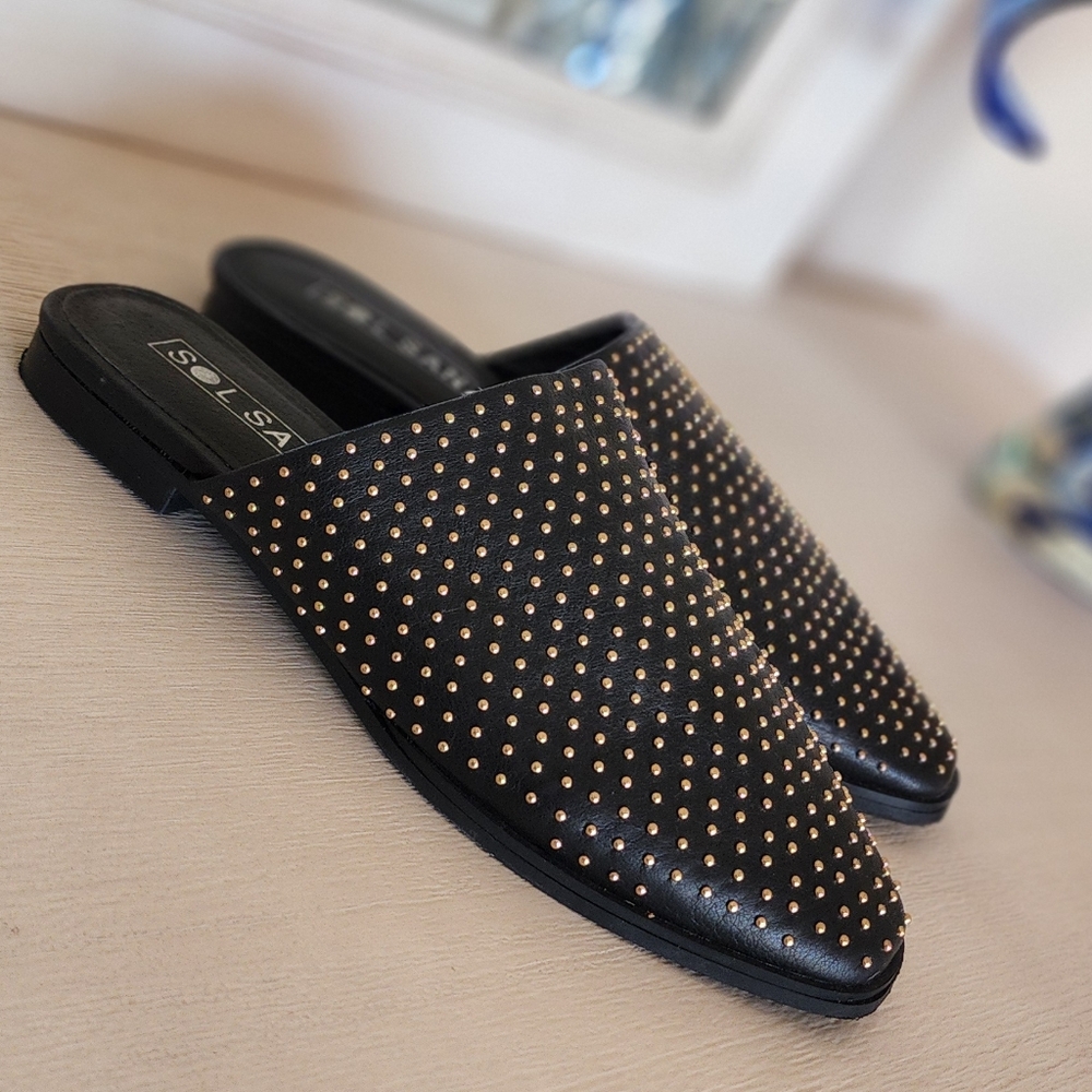 SOLSANA MULES SZ 7.5